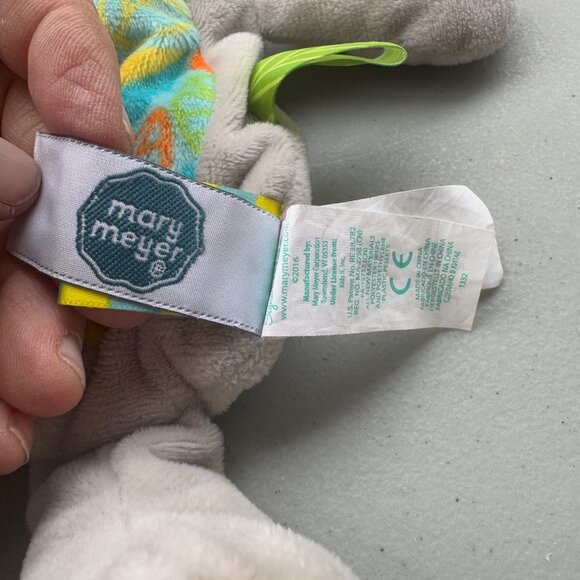 Taggies Little Leaf Elephant Lovey Soft Toy Lovey gray - Picture 7 of 8